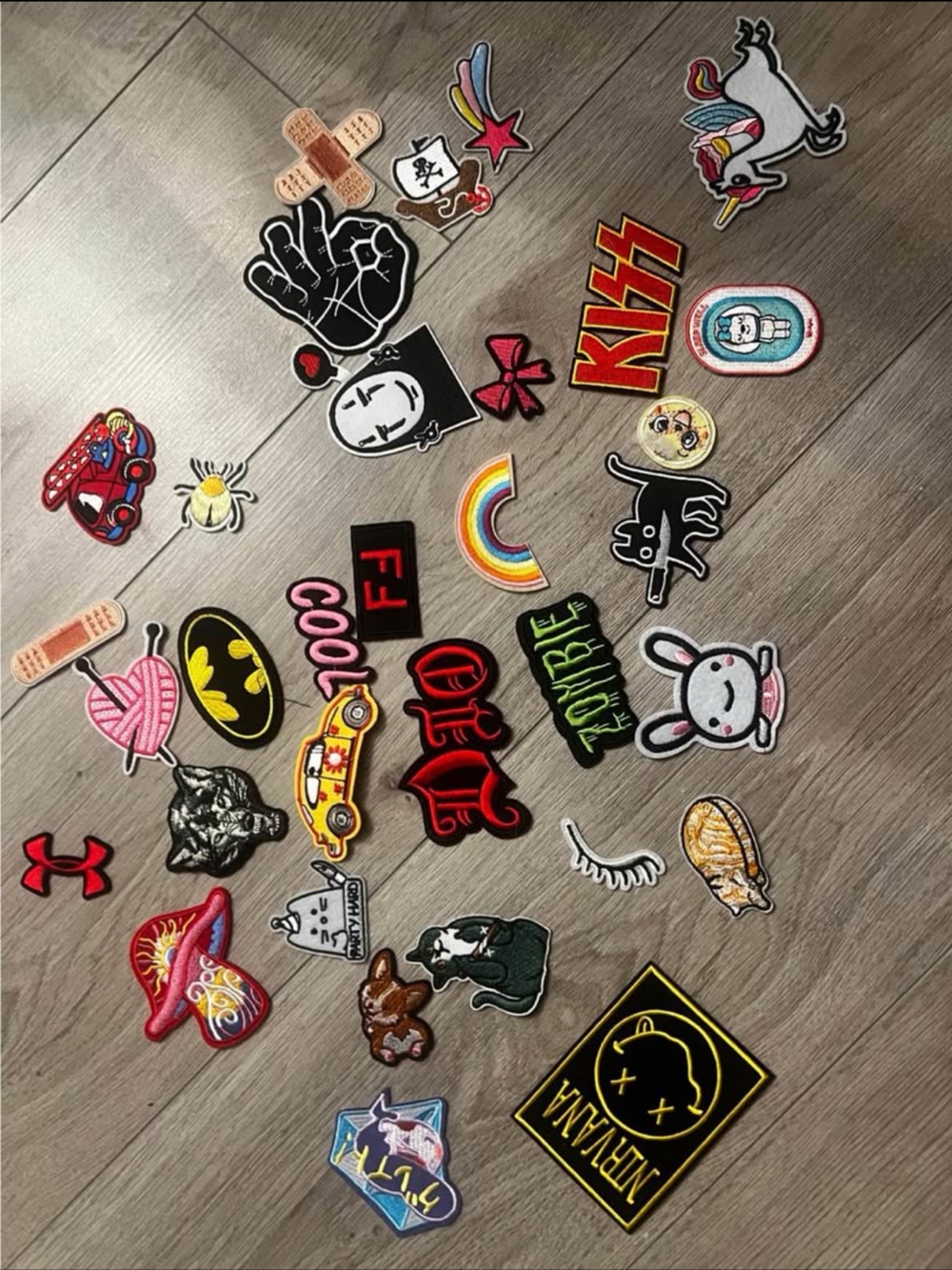 Assorted Iron-On Patch Set - Colorful Cartoon & Fun Icons